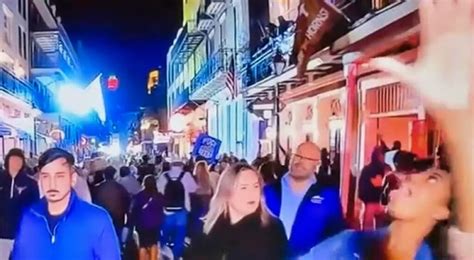 Sugar Bowl broadcast catches woman flashing chest on Bourbon。